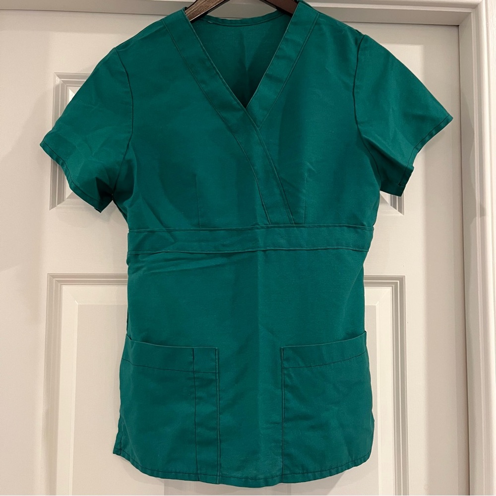 Hunter Green V-Neck Women's Scrub Top